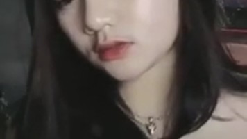 Katerine Cantik Toket Bulat Mangolive