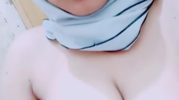 ABG Jilbab Toge Sange Colmek Becek
