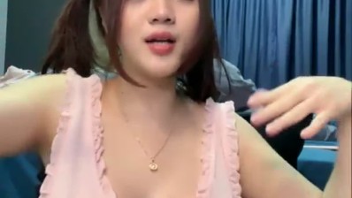 Sugar Baby Terbaru Belahan Dada Mulus